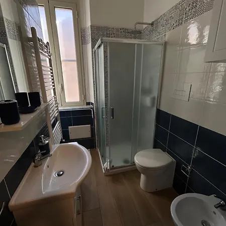 Little House Leonardo *