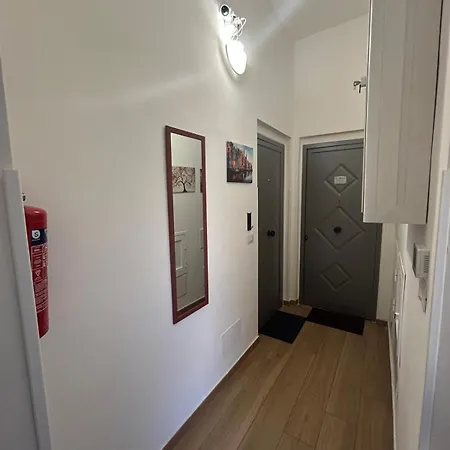 Little House Leonardo Apartament