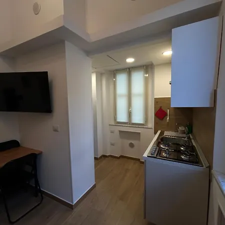 Apartment Little House Leonardo