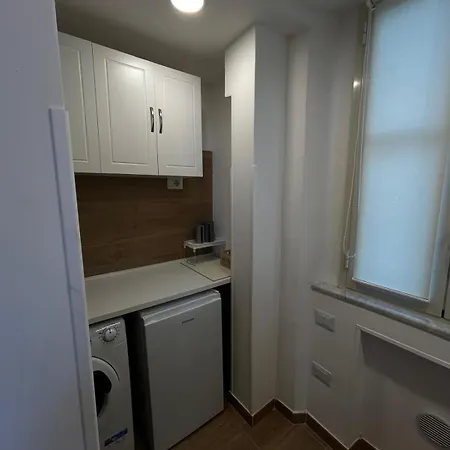 Little House Leonardo Apartment *