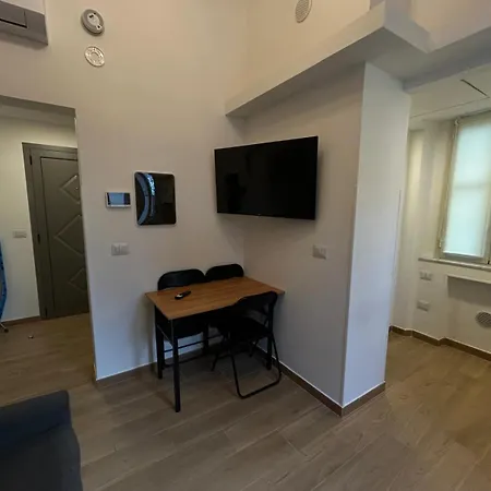 Apartment Little House Leonardo *